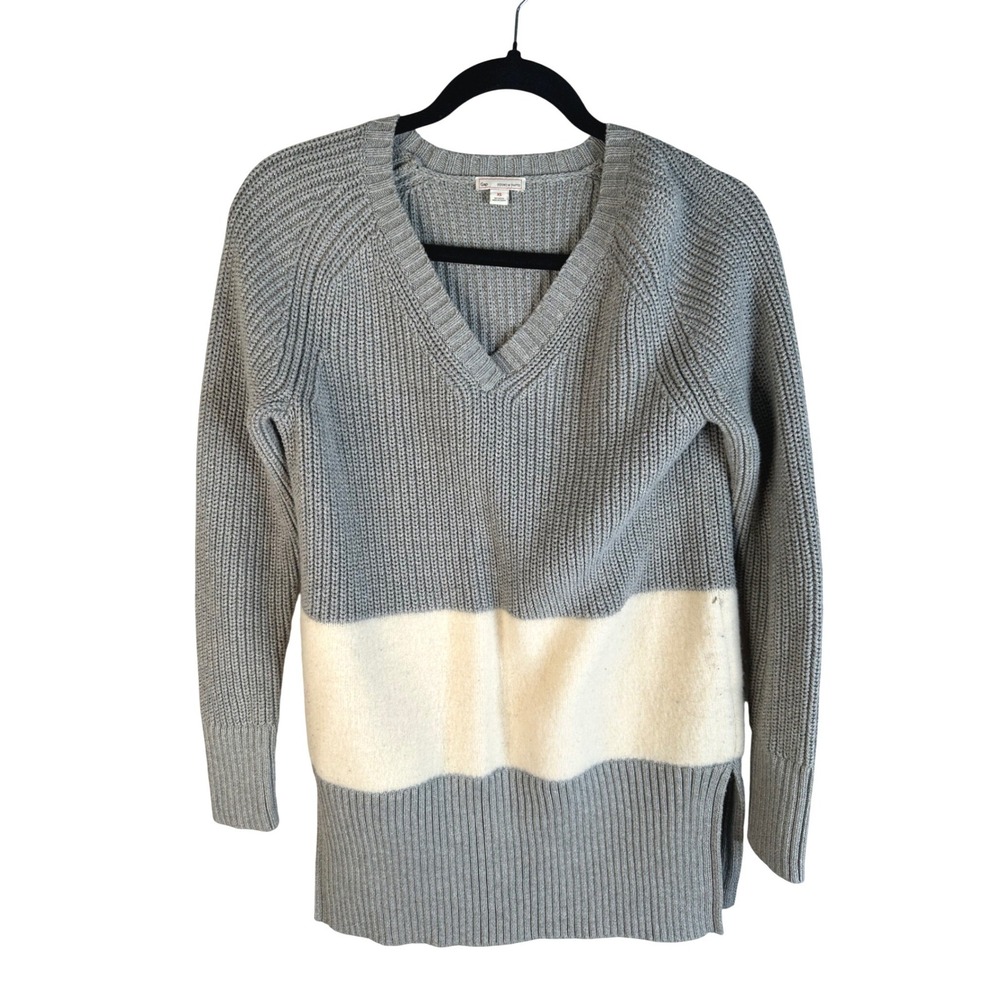 Gap Women's Gray Colorblock Lambswool‎ Blend V-Neck Knit Sweater Size XS